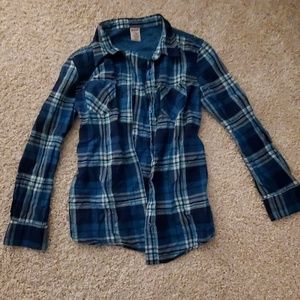 Arizona plaid button up